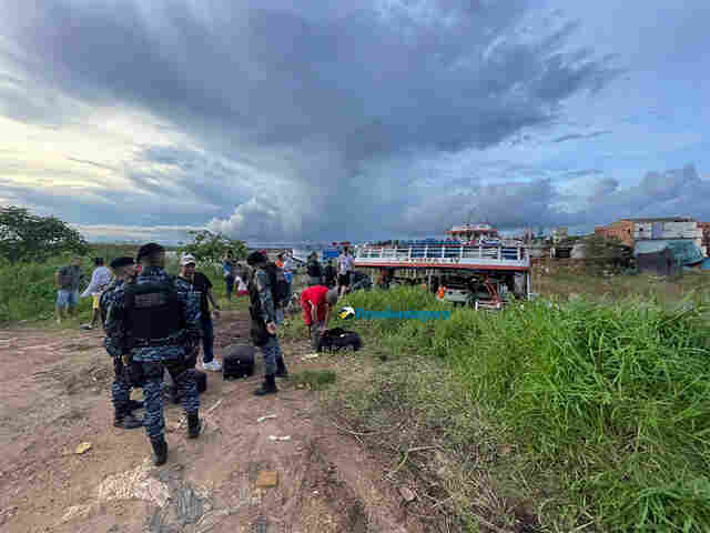 Polícia averigua denúncia de carregamento de droga no porto