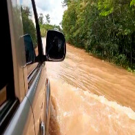BR-364 segue interditada devido a cheia do rio Jamari em trecho de 500 metros entre Ariquemes e Itapuã