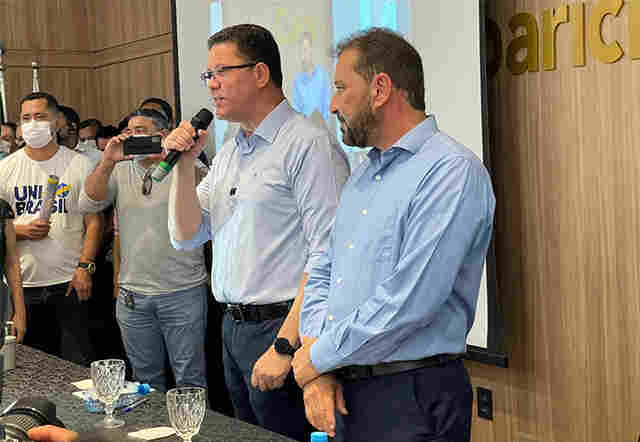 Pela Capital, Hildon abre mão de candidatura e declara apoio à reeleição de Marcos Rocha