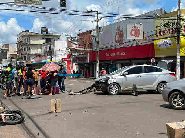 Menina fica ferida gravemente em acidente no centro da capital