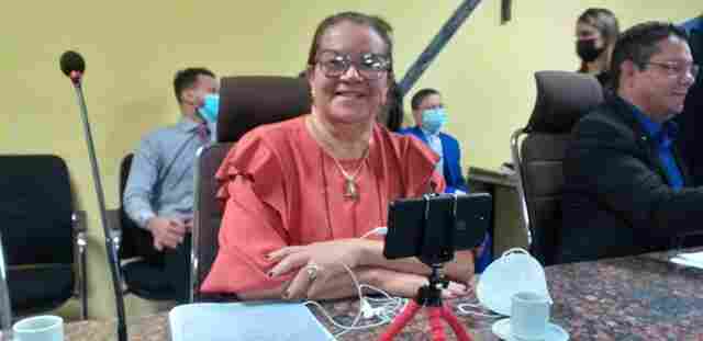 Vereadora Ellis Regina tem dois projetos aprovados pela Câmara Municipal