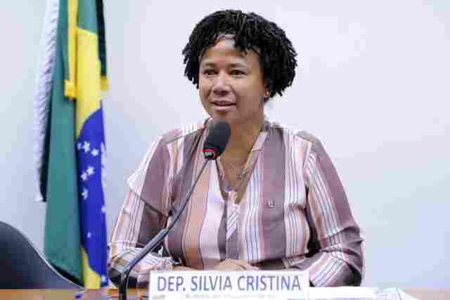 Deputada Silvia Cristina deixa o PDT e filia ao PL