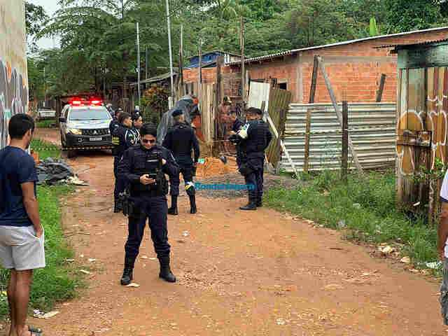 Assaltante é morto e comparsa baleado após tentativa de roubo próximo ao CPA