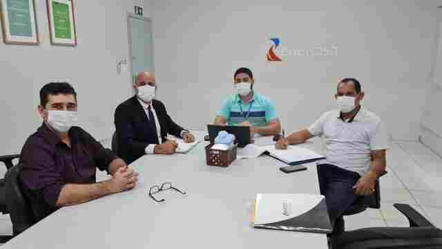 Crispin e vereadores de São Miguel pedem atenção da Energisa no fornecimento de energia do setor Primavera