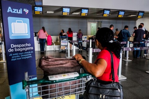 Companhias aéreas aumentam preço da bagagem despachada