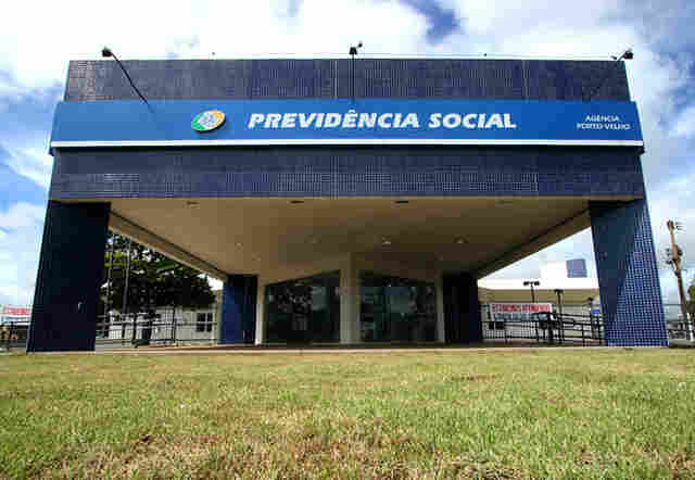 INSS começa a pagar nesta segunda-feira o 13º salário antecipado