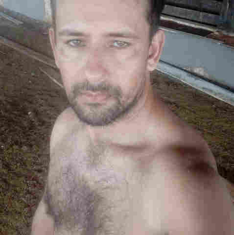 Polícia continua buscas por homem que atirou na cabeça da ex-esposa; irmãos envolvidos são presos