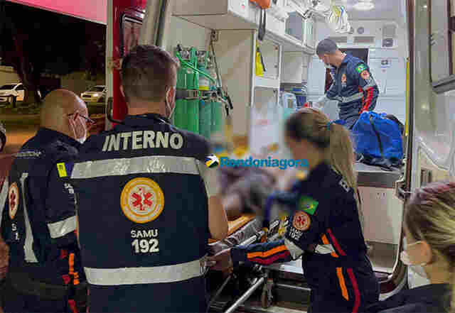 Homem é baleado enquanto caminhava na zona leste