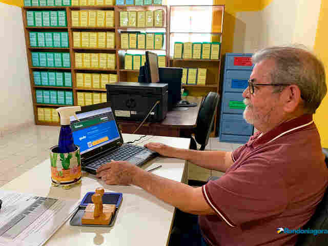 No serviço público há 37 anos, só agora professor pensa em se aposentar