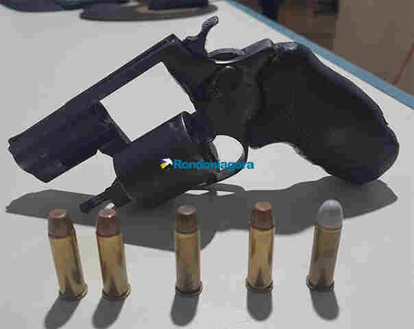 Durante operação da PM, homem é preso armado em Nova Califórnia