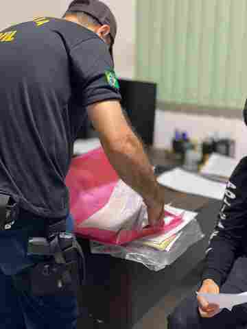 Operação em Candeias envolve secretário e faz buscas em casas de empresários e servidor