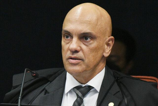 Candidato que divulgar fake news nas redes deve ter registro cassado, afirma Alexandre de Moraes