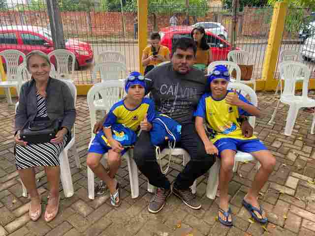 Pais e alunos do Talentos do Futuro prestigiam inauguração da primeira etapa da Vila Olímpica