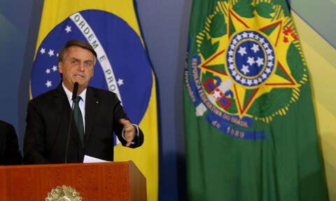 Presidente sanciona com vetos lei que determina teto para ICMS