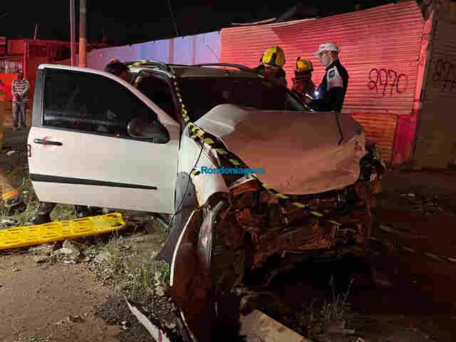 Acidente envolvendo dois carros deixa vários feridos em grave acidente na capital; fotos