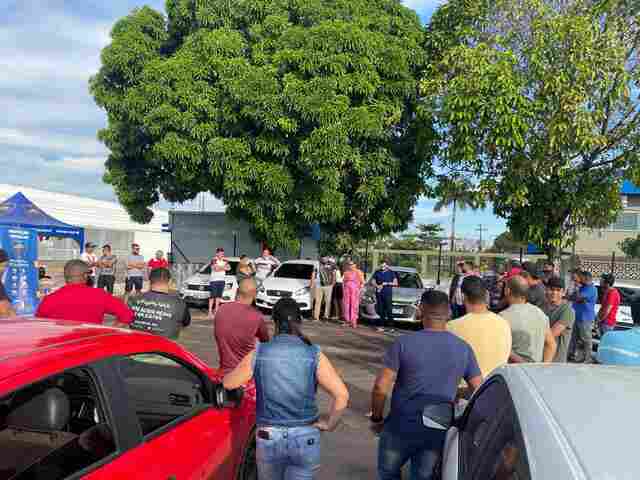 Ellis Regina recebe apoio de motoristas de aplicativo para sua pré-candidatura a deputada federal