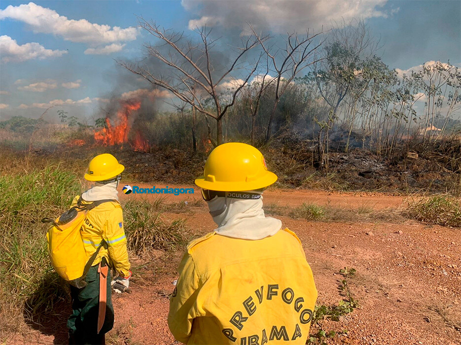 Bombeiros registram dezenas de queimadas em uma semana em Rondônia