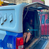 Jovem é assassinado com facada no pescoço após confundir casa de amigos