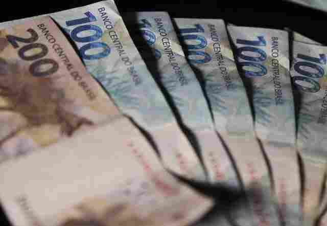 Auxílio Brasil de R$ 600 começa a ser pago em agosto