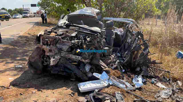 Fotos: identificada uma das vítimas fatais do grave acidente na BR-364 entre Hilux e caminhão