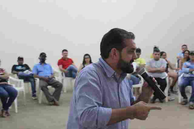 Laerte Gomes, Val Ferreira e Expedito Júnior estudam composições com Ivo Cassol e Léo Moraes