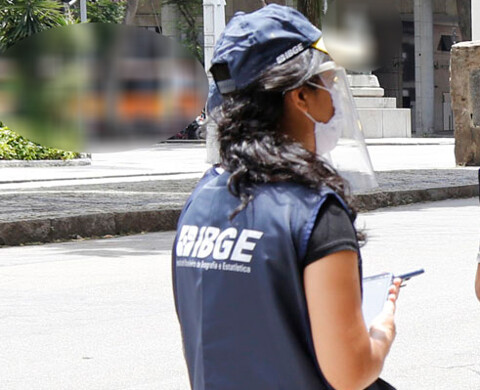 Criminosos assaltam recenseadora e roubam celular do IBGE