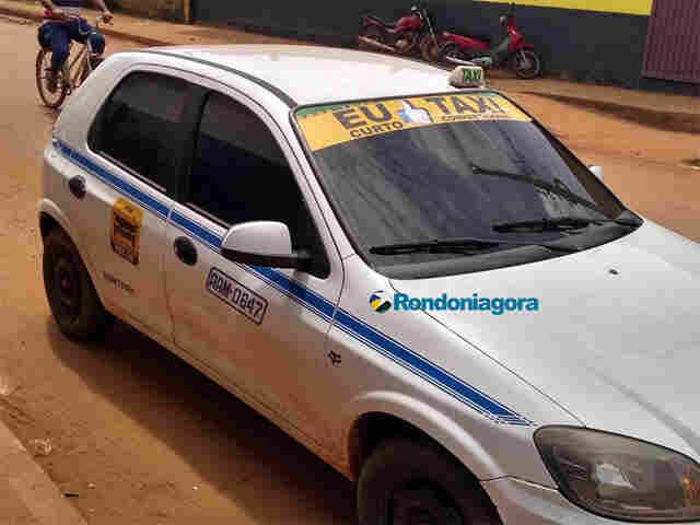 Auxílio Taxista começa a ser pago com parcela dobrada