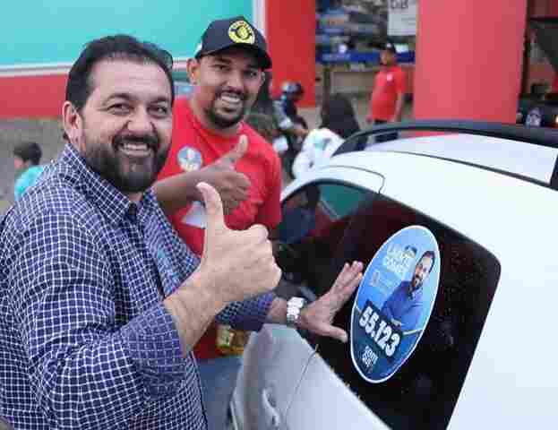 Laerte Gomes inicia campanha com “adesivaço” em Ouro Preto do Oeste