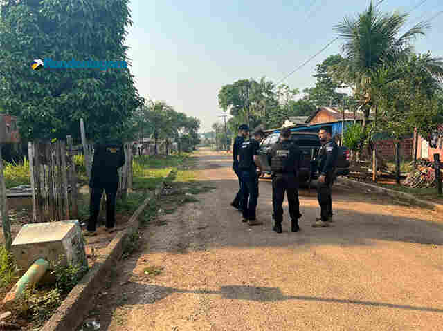 Quatro são presos em operação contra roubos de veículos e residências na Ponta do Abunã