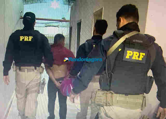 PRF prende homem com quatro quilos de cocaína enrolados ao corpo