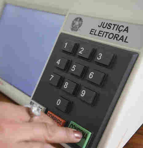 Mais de 156 milhões de eleitores estão aptos a votar em 30 dias
