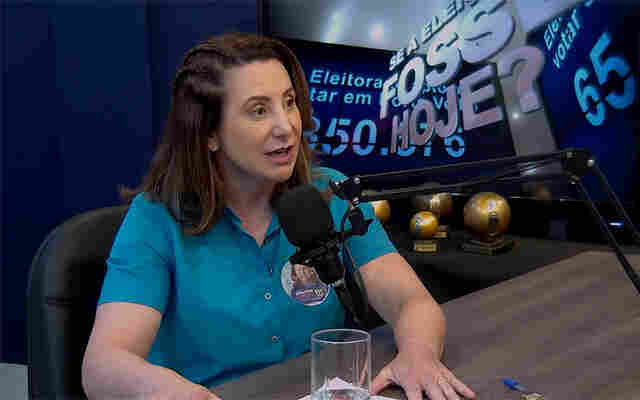 Jaqueline Cassol denuncia oligarquias políticas que não tem interesse nas universidades públicas