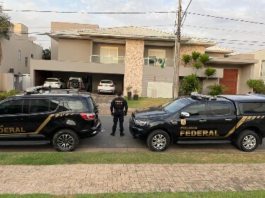 Operação da PF cumpre mandados contra quadrilha que extraia ouro de garimpos clandestinos de Rondônia
