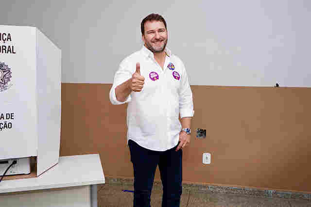 Presidente da Assembleia vota em Ariquemes, agradece apoio e diz estar confiante em reeleição