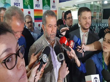 PDT anuncia apoio a Lula no segundo turno das eleições
