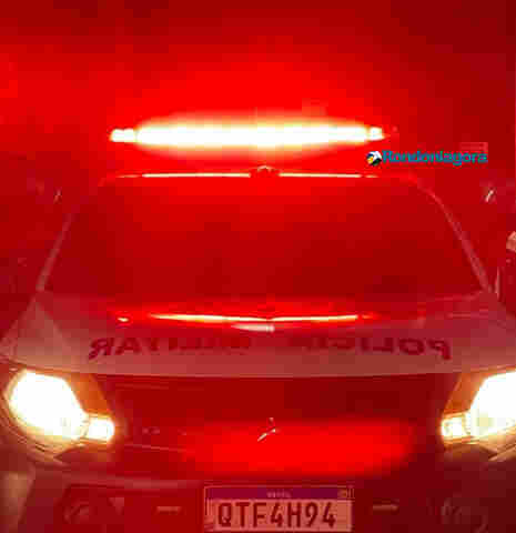 Família vive momentos de terror durante assalto e bandidos limpam a casa