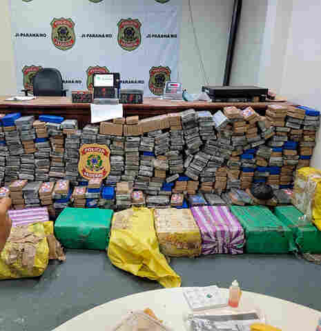 Ação conjunta do 2º e 4º batalhões da PM apreende mais de uma tonelada de cocaína no interior de Rondônia