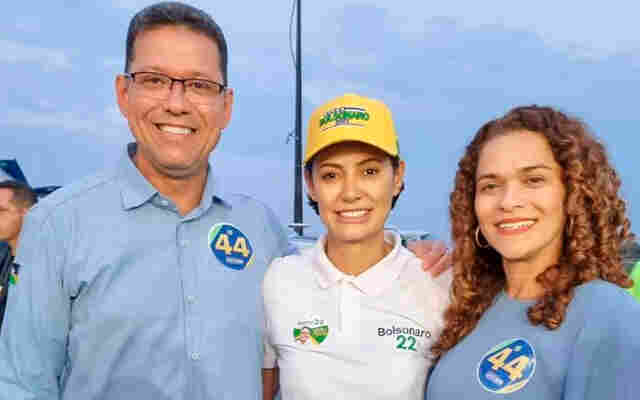 Michelle Bolsonaro é recepcionada por Marcos Rocha e a base feminina do União Brasil em prol da reeleição