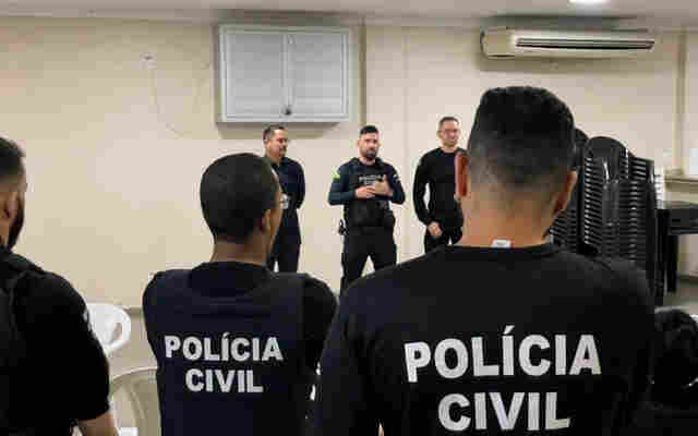 Megaoperação da Polícia Civil tenta cumprir 110 mandados em quatro cidades