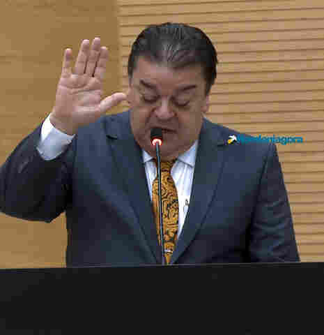 Assembleia declara extinto o mandato de Jair Montes e empossa Williames Pimentel