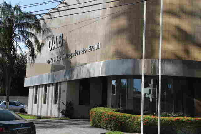 TRT-14 vai apresentar a OAB nomes de juízes que moram fora da comarca