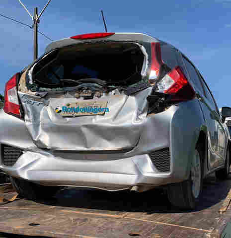 Três acidentes nesta segunda na BR-364 envolvem nove veículos; perna de motociclista foi dilacerada na capital