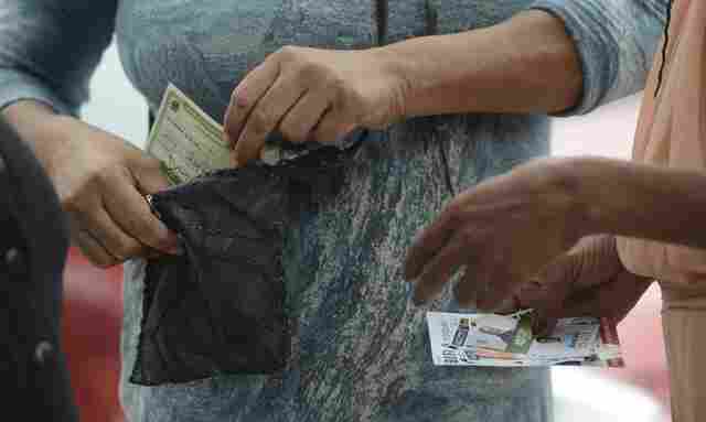 Boca de urna pode gerar pena de até um ano de prisão, alerta TSE
