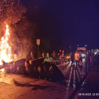 Já são sete os pontos de bloqueio na BR-364 e BR-421 em Rondônia, após vitória de Lula