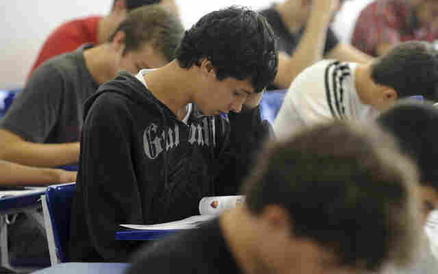 Enem começa no próximo domingo com prova de redação