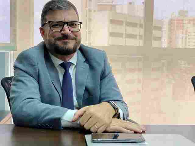 Advogado explica que empresas podem recusar dar folga em jogos da Copa