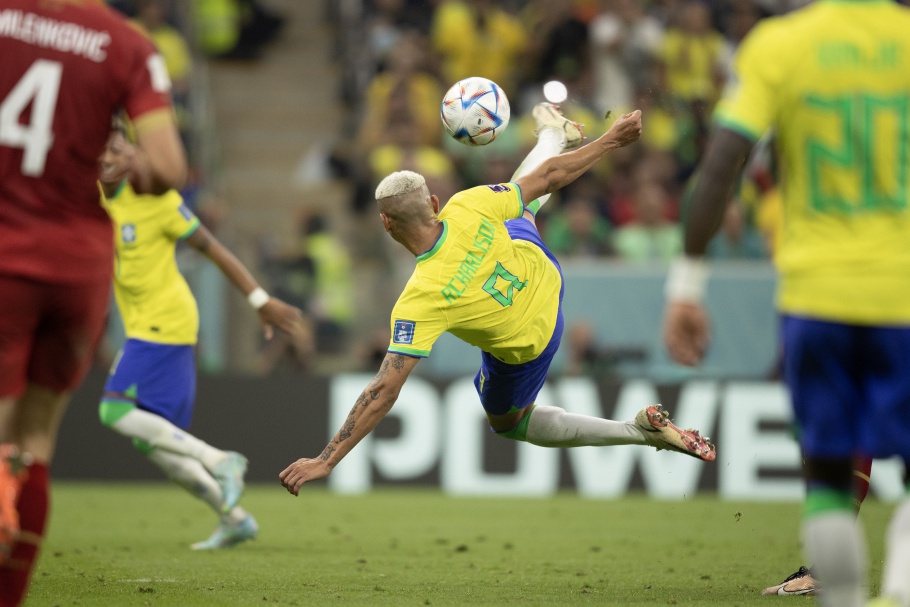 Seleção Brasileira vence a Sérvia na estreia da Copa do Mundo