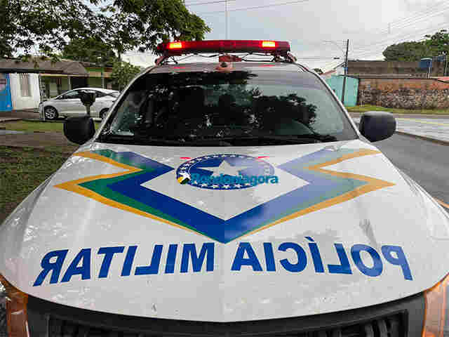 Bandidos rendem e amarram família durante roubo em residência na BR-319