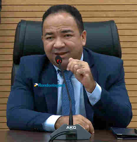 Rejeitado em abril, Assembleia agora aprova auditor Jailson Viana para o Tribunal de Contas