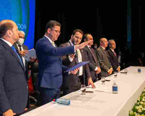 Assembleia empossa Marcos Rocha para novo mandato como governador de Rondônia